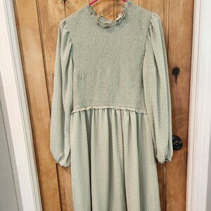 Pinkblush Mint Smocked Maternity Dress Size Large